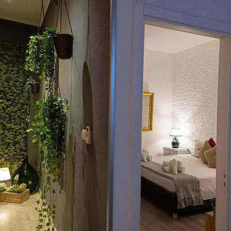 Appartamento Il Giardino di Sybar Lecce Esterno foto